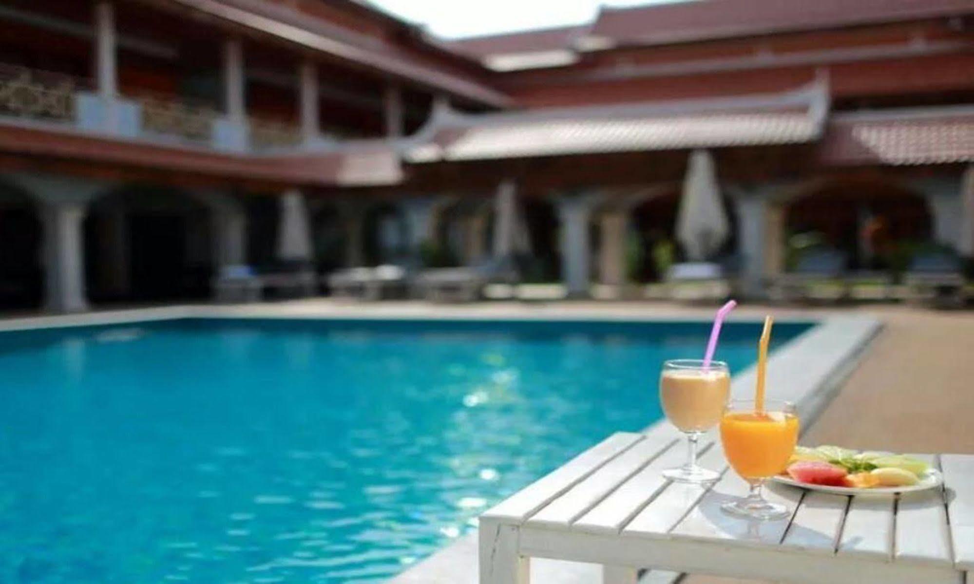 Vansana Luang Prabang Hotel Exterior photo